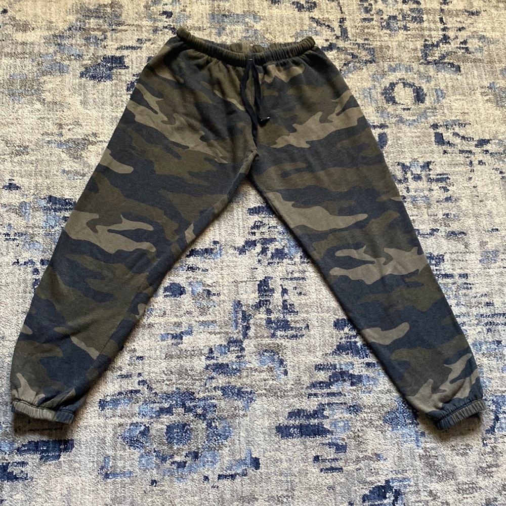 Camouflage sweats Victoria Secret